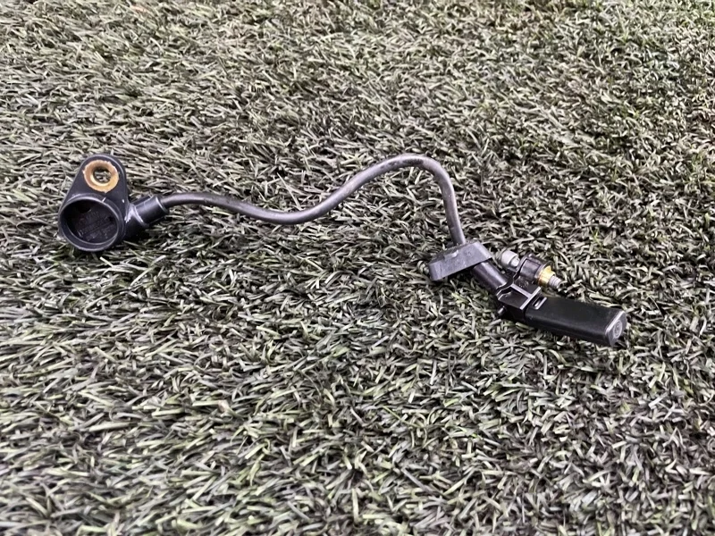 Датчик положения коленвала BMW 5 2013 F10