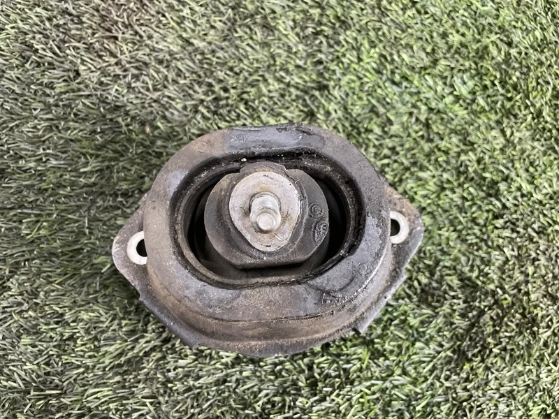 Подушка двигателя BMW X5 2004 E53