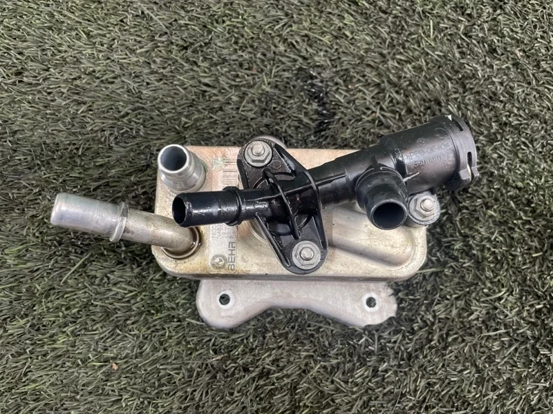 Радиатор масляный BMW X5 2012 e70