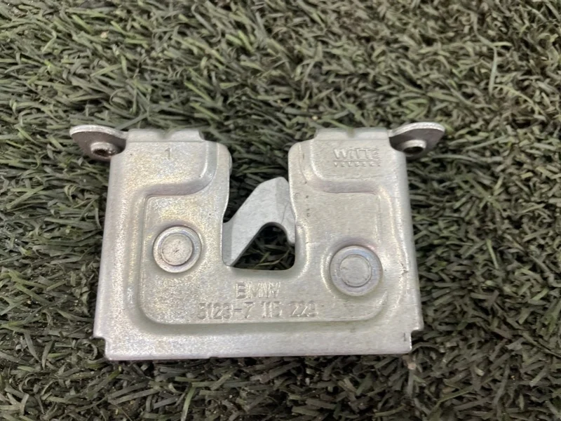 Замок капота BMW 5 2008 E60