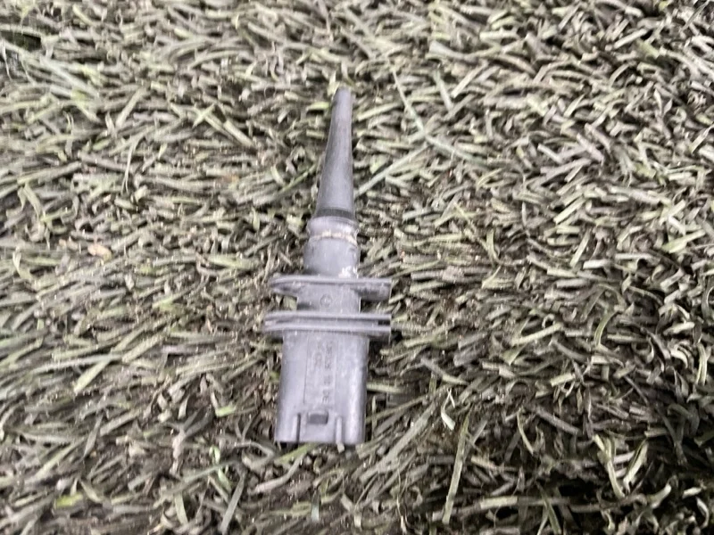 Датчик температуры наружного воздуха BMW 5 2008 E60