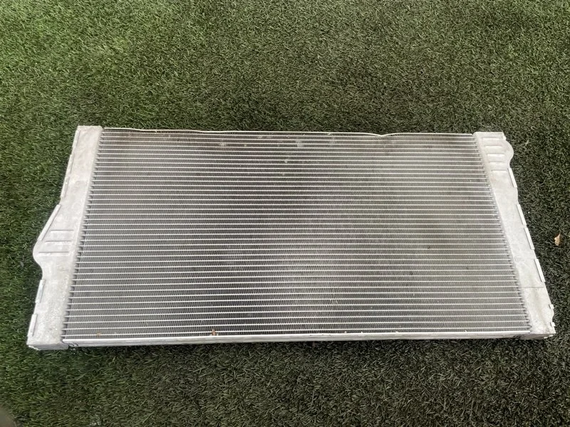 Радиатор охлаждения двигателя BMW 5GT 2012 F07