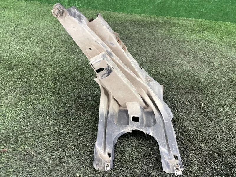 Кронштейн фары BMW X5 2009 e70