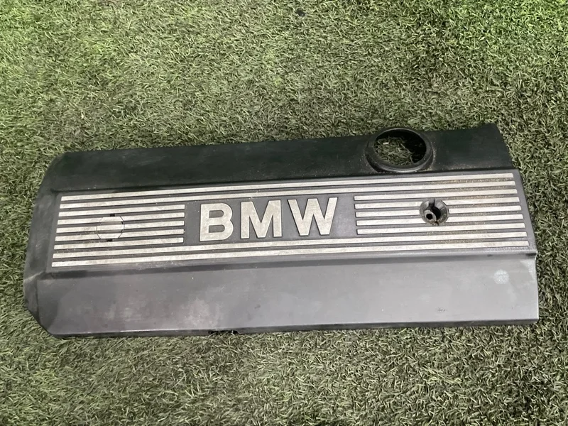 Декоративная крышка двигателя BMW X5 2001 E53