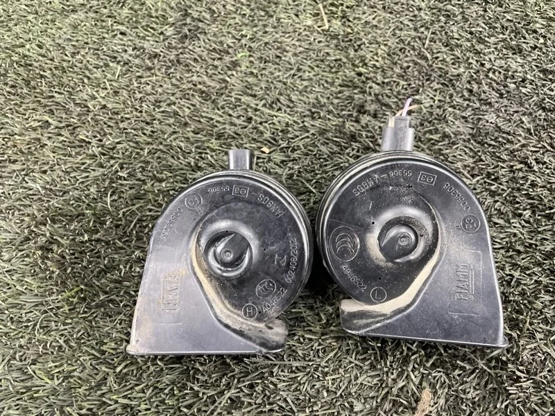 Звуковой сигнал Bmw X1 2012 61337159420 E84 N20B20