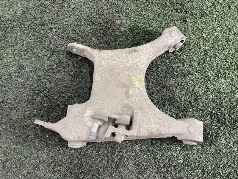 Рычаг подвески нижний BMW X5 2006 E53