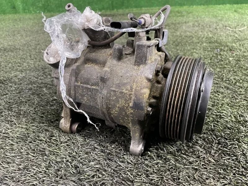 Компрессор кондиционера BMW X1 2012 E84