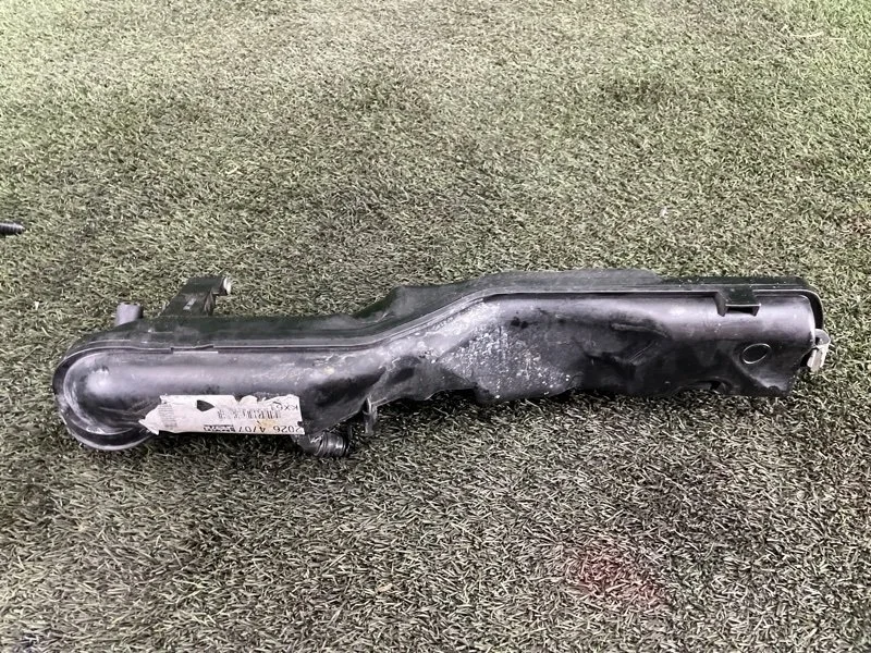 Коллектор впускной Bmw 7 2012 11617555663 F01 N63B44, левый