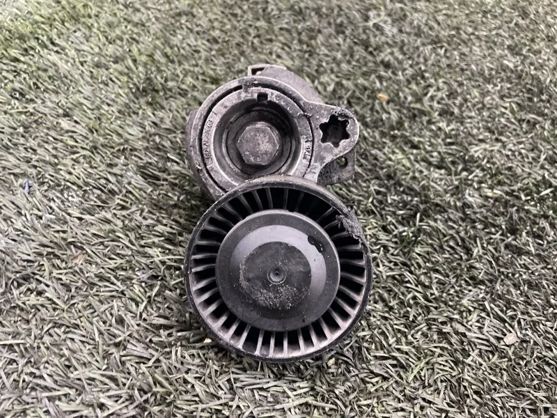 Ролик натяжной навесного оборудования BMW 7 2006 E65