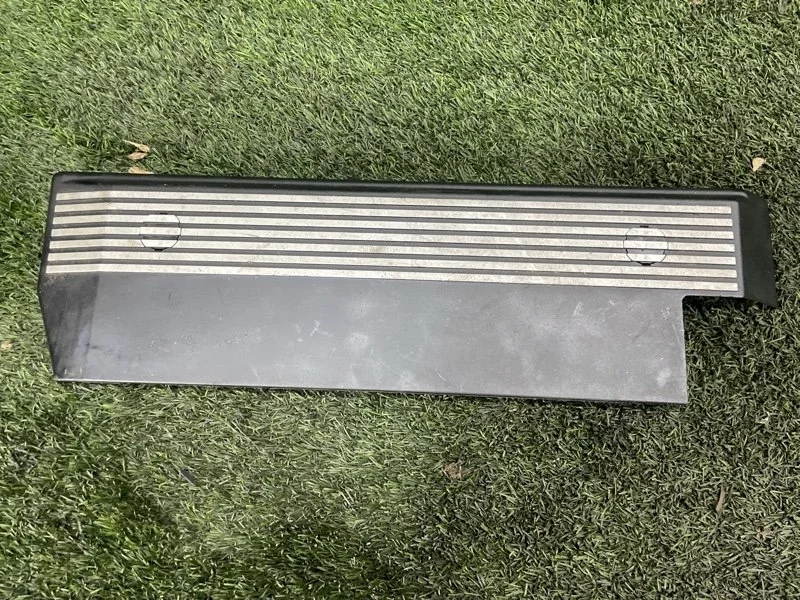 Декоративная крышка двигателя BMW 5 2004 E60