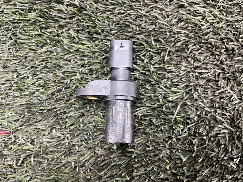 Датчик положения распредвала Bmw 3 2014 13627803093 F30 N47D20