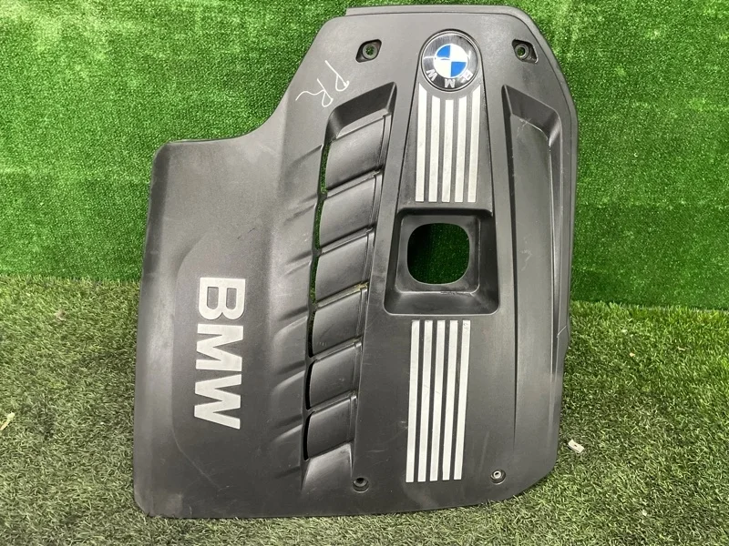 Декоративная крышка двигателя BMW 5 2012 F10