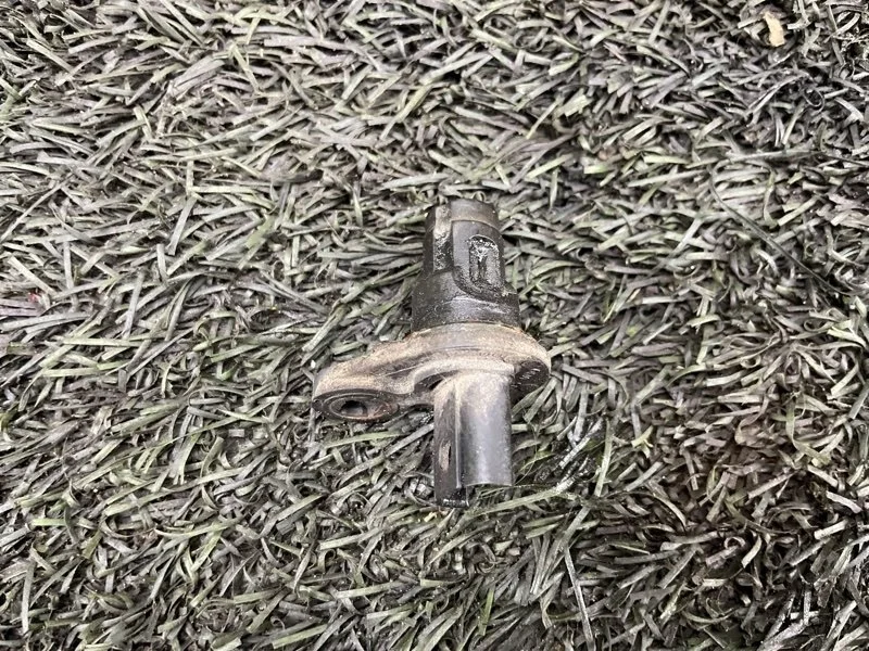 Датчик положения распредвала BMW X5 2012 e70