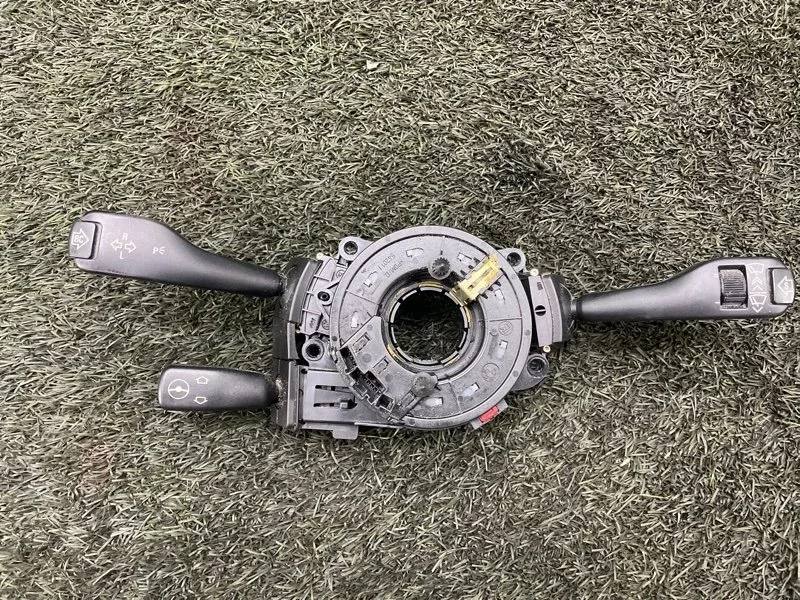 Блок подрулевых переключателей BMW X5 2005 E53