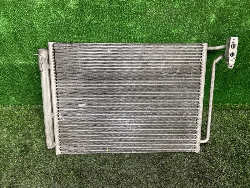 Радиатор кондиционера BMW X5 2005 E53