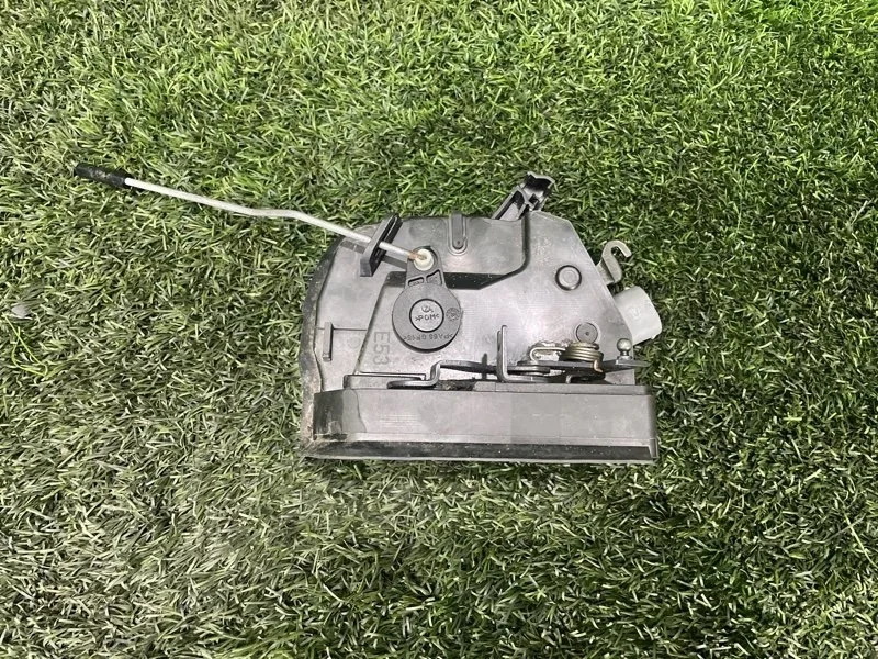 Замок боковой двери BMW X5 2005 E53