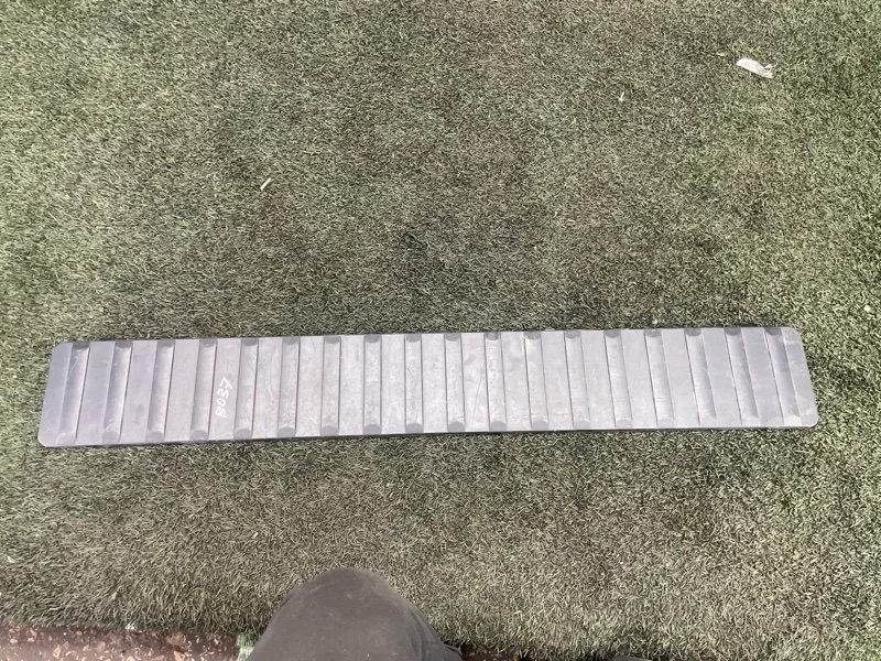 Облицовка борта BMW X5 2005 E53