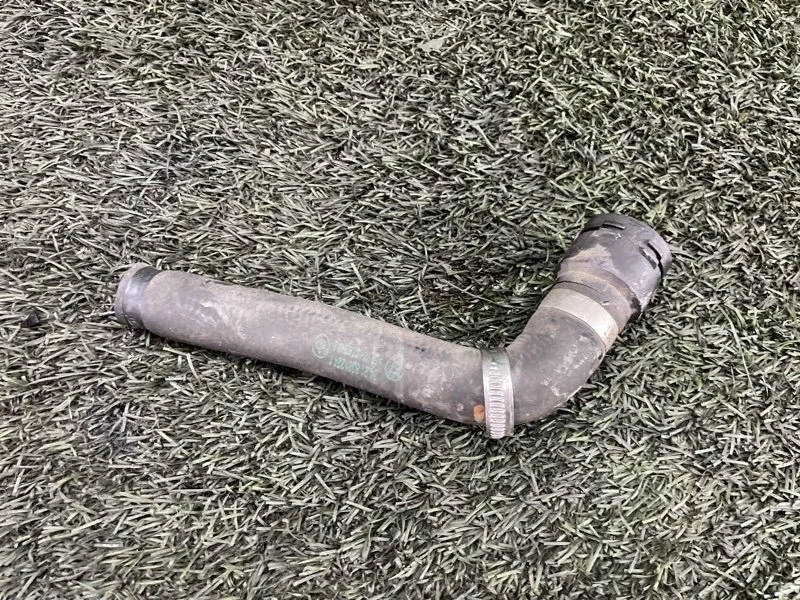 Патрубок системы охлаждения BMW X5 2005 E53