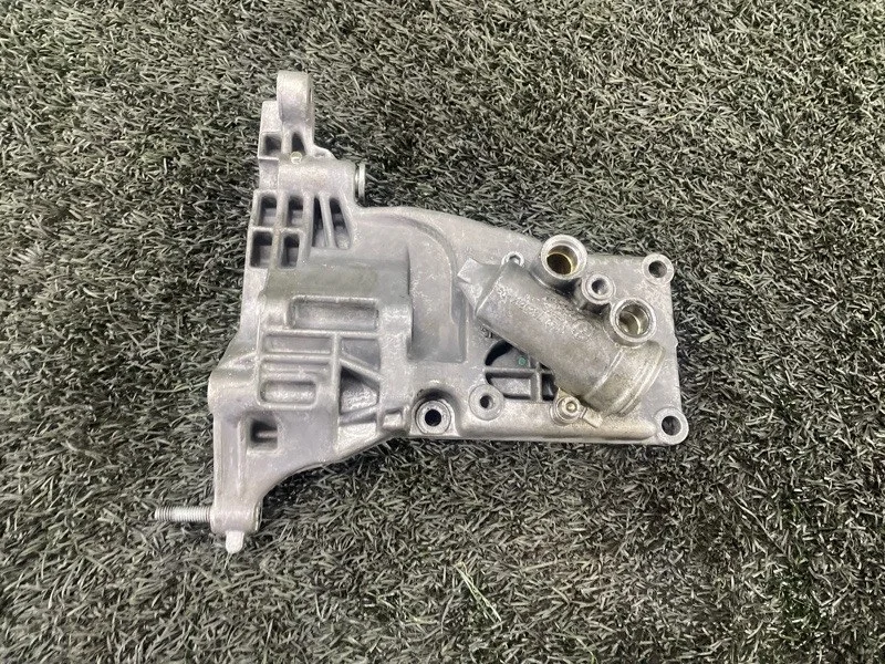 Кронштейн генератора BMW 6 2005 e63