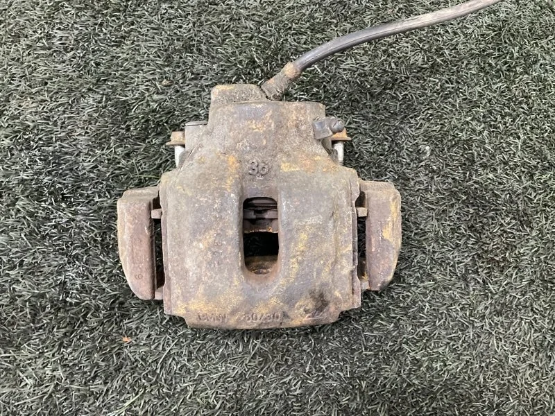 Суппорт тормозной BMW X5 2005 E53