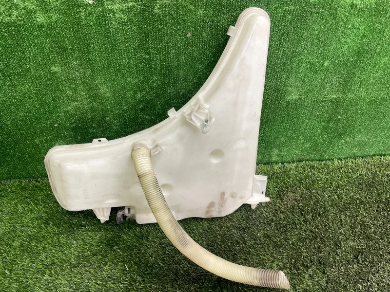 Бачок стеклоомывателя BMW 3 2008 e92