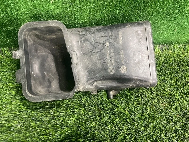 Воздухозаборник BMW 5 2012 F10