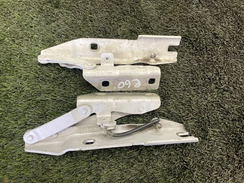 Петля капота BMW 5 2005 E60