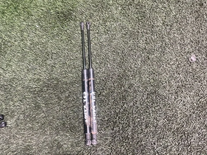 Амортизатор капота BMW 3 2008 e92