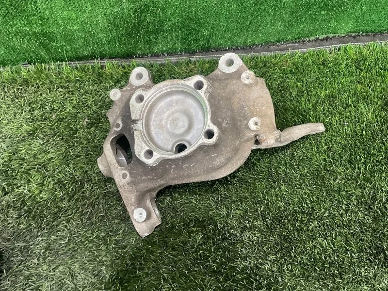 Кулак поворотный BMW 5 2005 E60