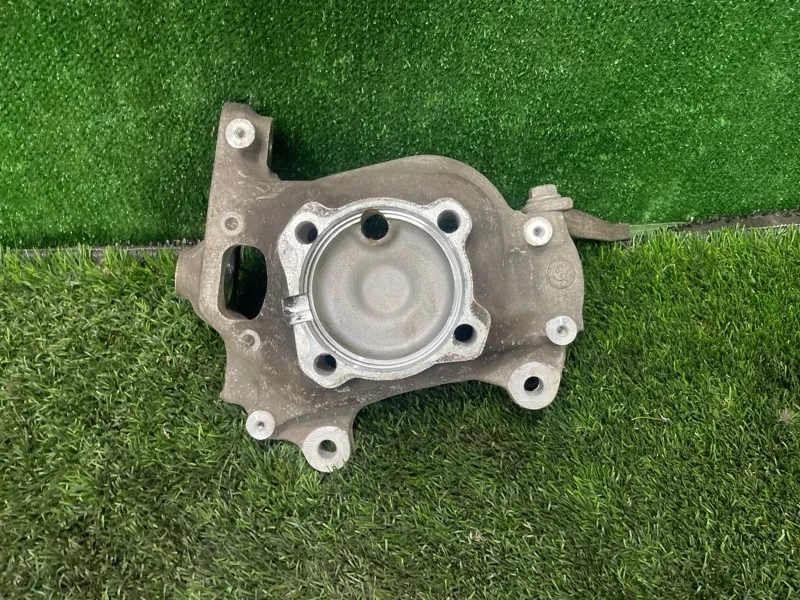 Кулак поворотный BMW 5 2005 E60