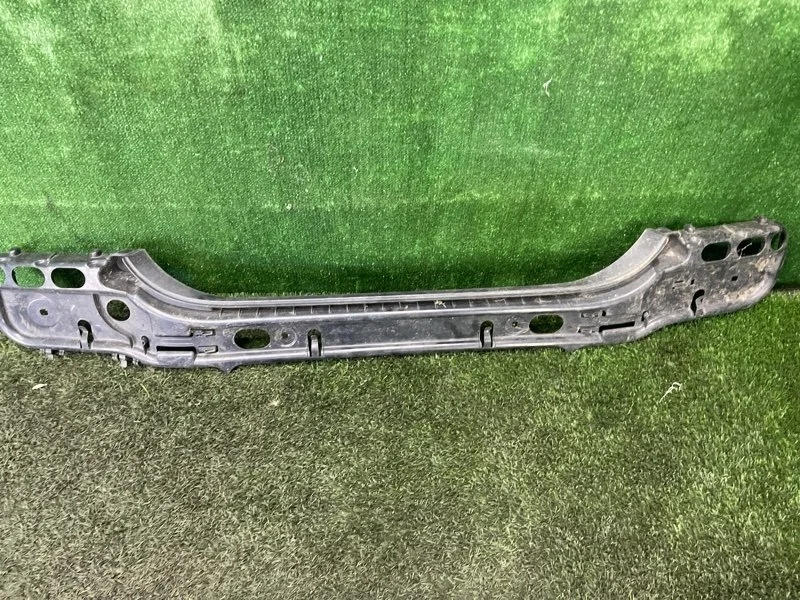 Кронштейн бампера BMW 5 2005 E60