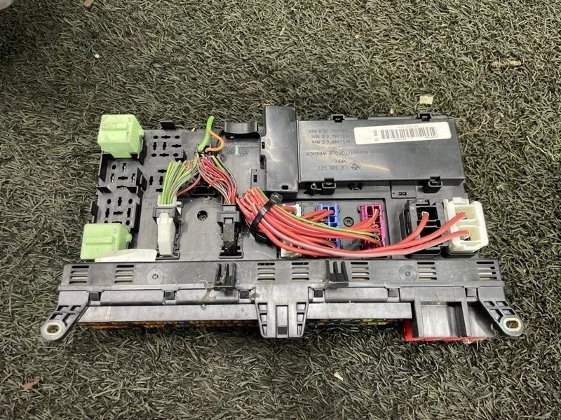 Блок предохранителей BMW X5 2004 E53