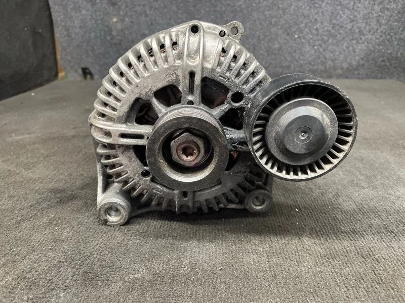 Генератор BMW X5 2004 E53