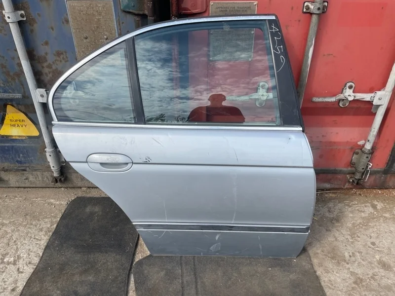 Дверь BMW 5 e39