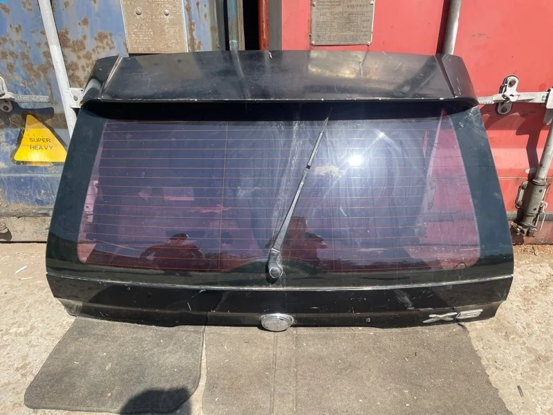 Крышка багажника BMW X5 2006 E53