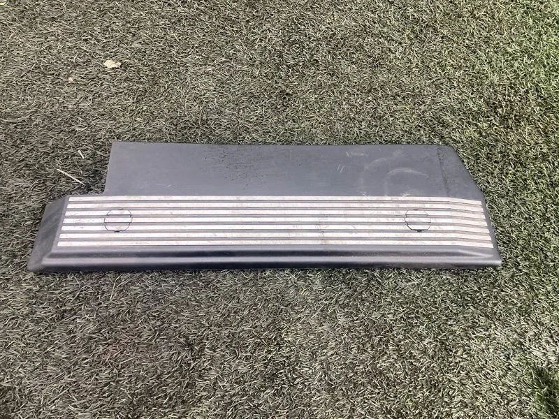 Декоративная крышка двигателя BMW 5 2004 E60