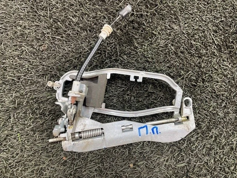 Кронштейн ручки двери BMW X5 2006 E53