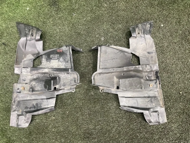 Подкрылок BMW X5 2005 E53