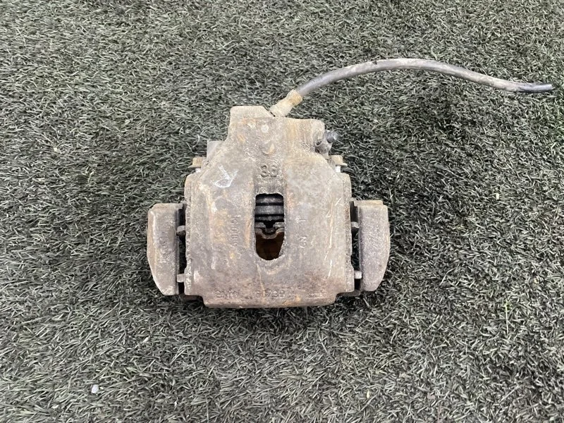 Суппорт тормозной BMW X5 2005 E53