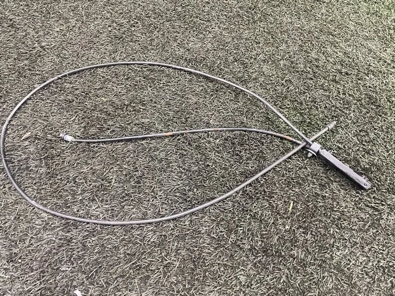 Трос замка капота BMW 5 2005 E60