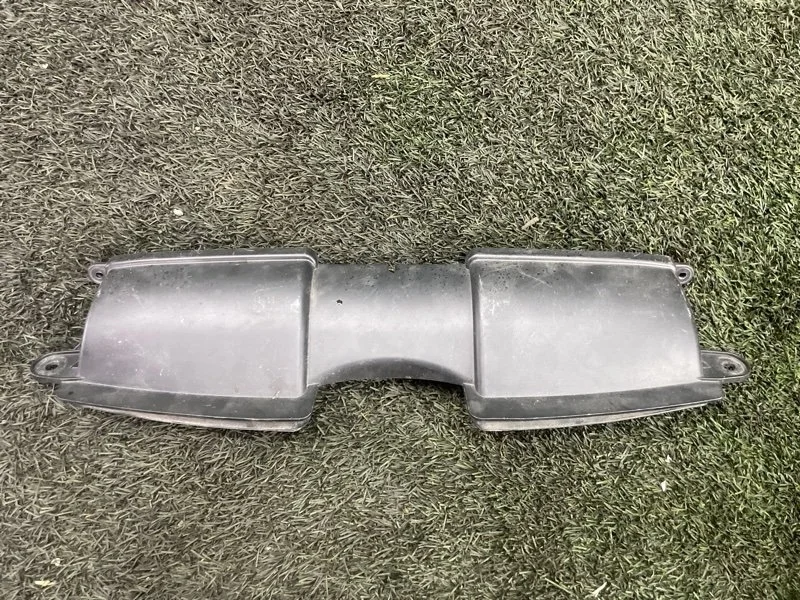 Воздухозаборник BMW 3 2010 e90