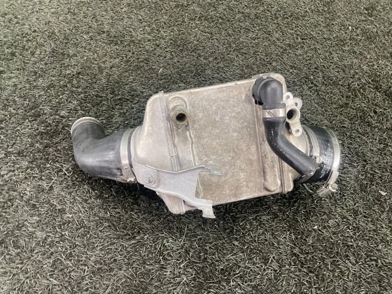 Интеркулер BMW X5 2012 e70