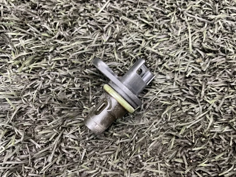 Датчик положения распредвала BMW X5 2012 e70