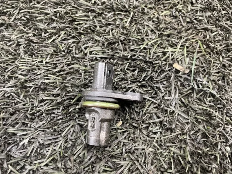 Датчик положения распредвала BMW 5 2013 F10