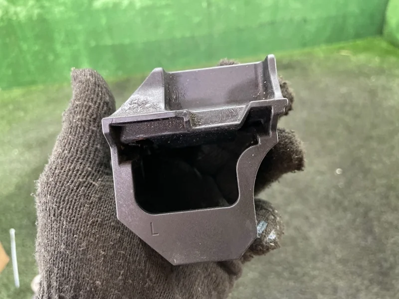 Крепление радиатора BMW 1 E87