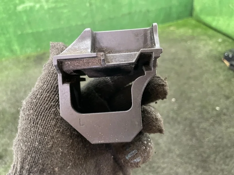 Крепление радиатора BMW 1 E87