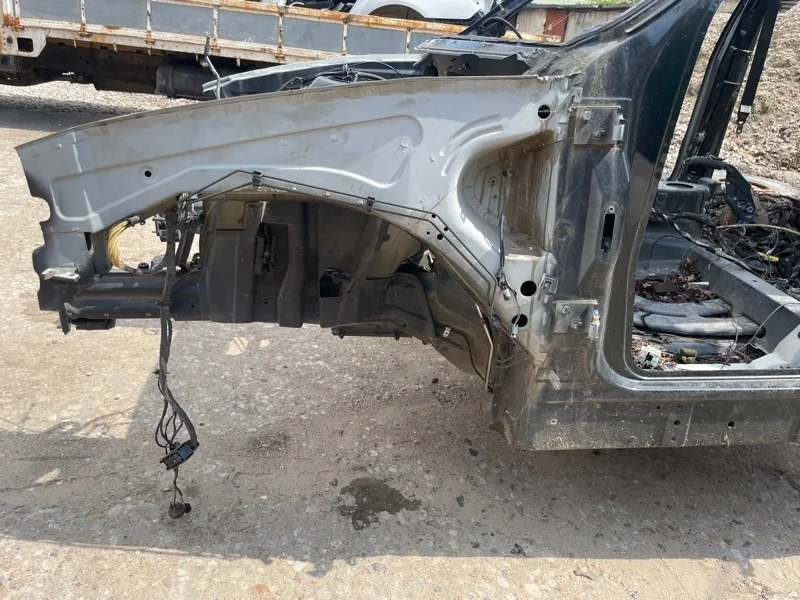 Лонжерон BMW X5 2003 E53