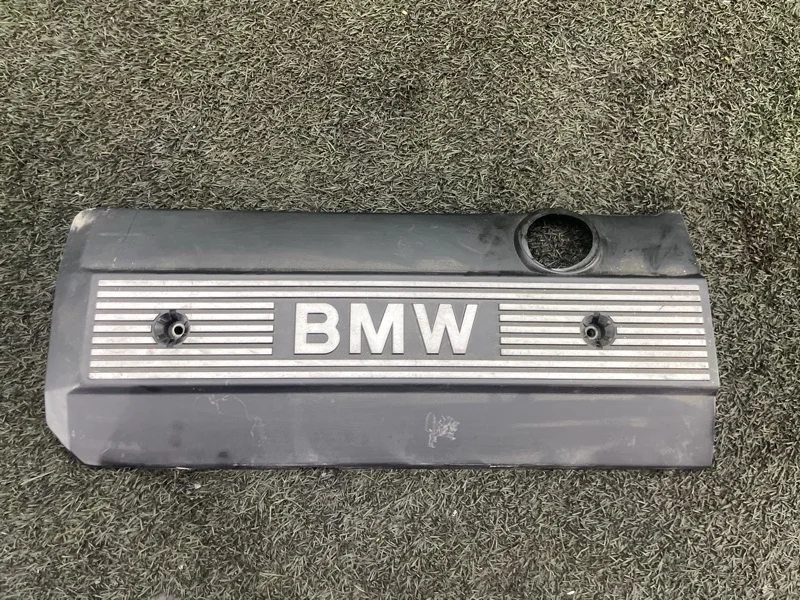 Декоративная крышка двигателя BMW X3 2004 E83