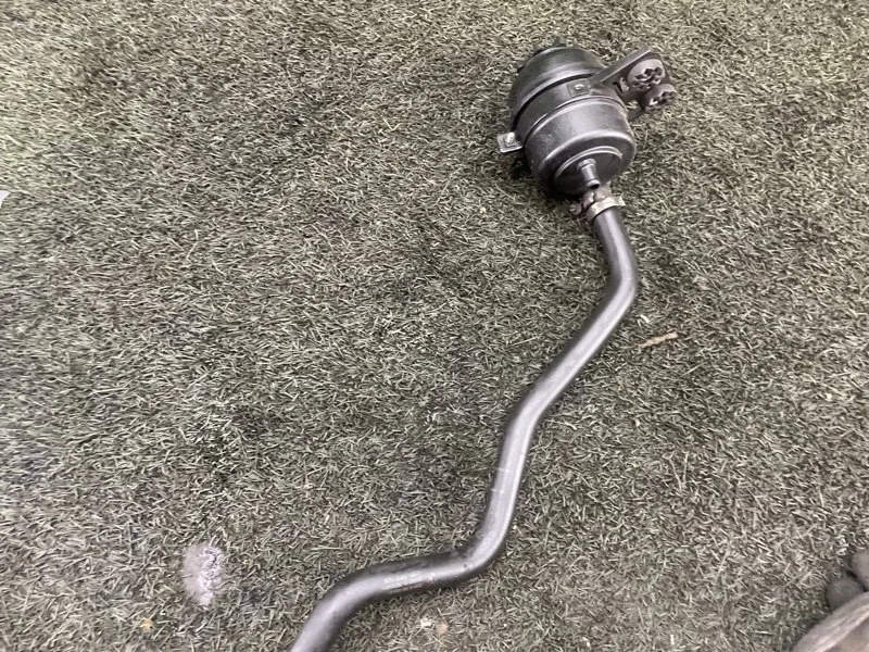 Бачок гидроусилителя руля BMW 5 2004 E60