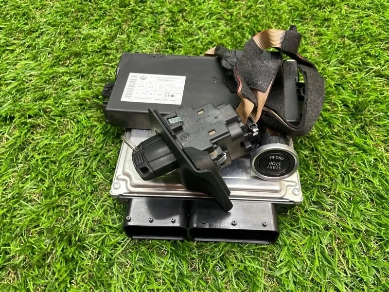 Комплект cas dme ключ BMW 3 2010 e90